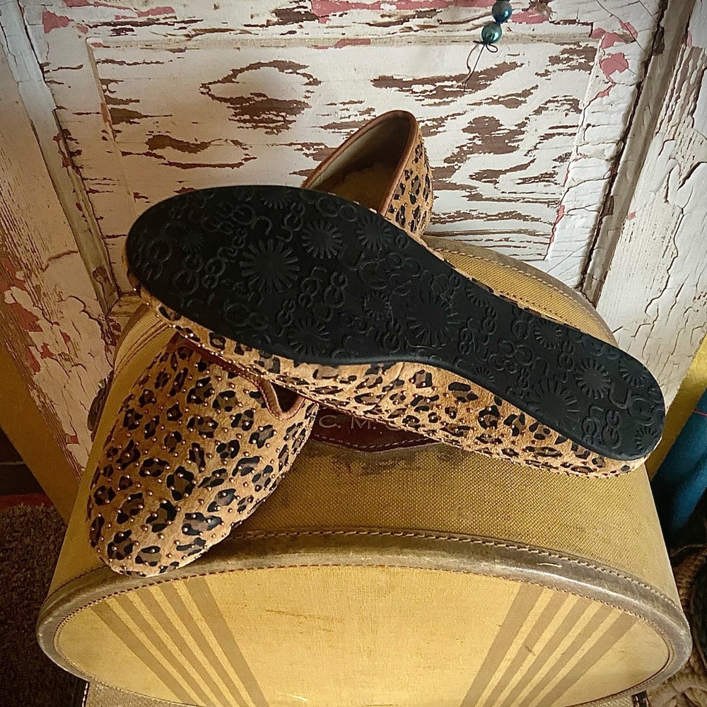 Ugg Leopard Print Flats - image 4